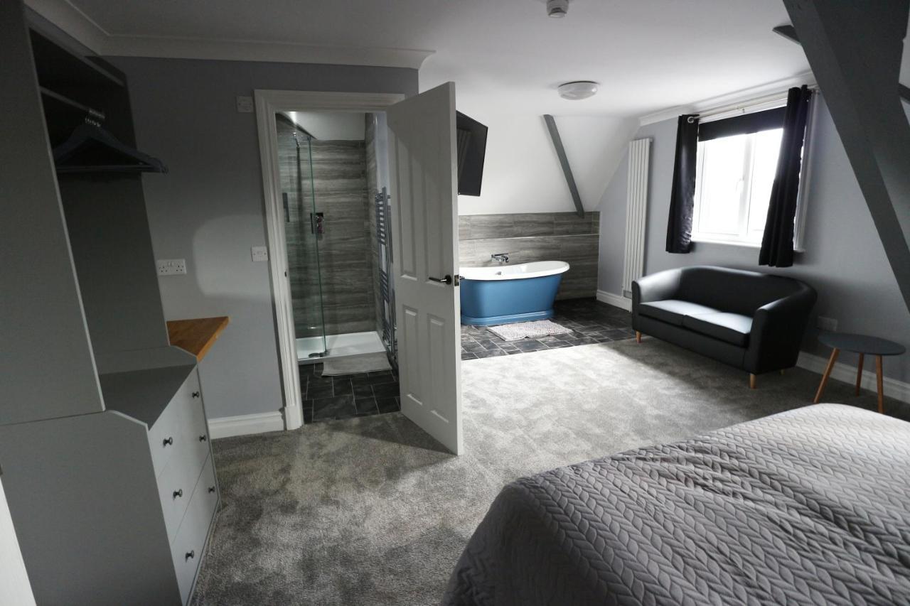 Number 33 Room Only Whitby Exterior photo